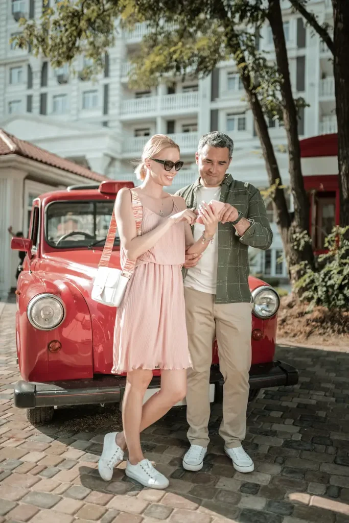 Pareja de ruta de fin de semana