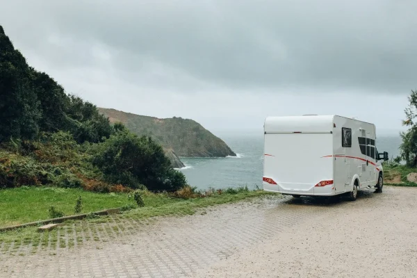 Vacaciones en autocaravana: cómo preparar tu viaje